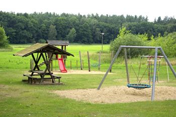 Spielplatz für Kinder auf dem Campingplatz